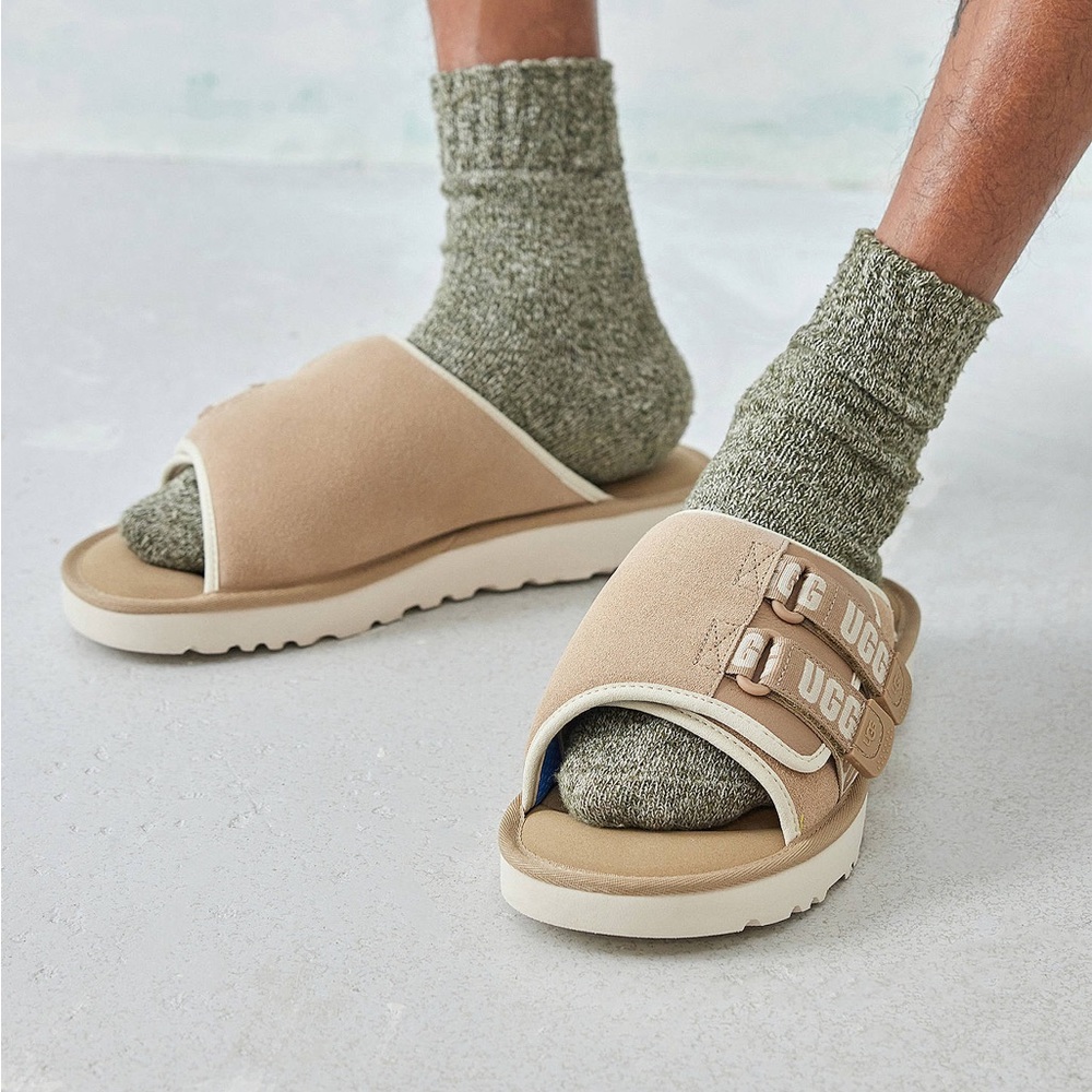UGG Sand Goldencoast Strap Slide Sandals size 11 brand new no box